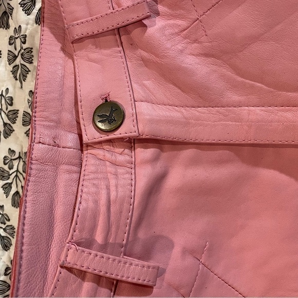 One Teaspoon Leather Streetwalker Shorts in pink - Picture 7 of 9